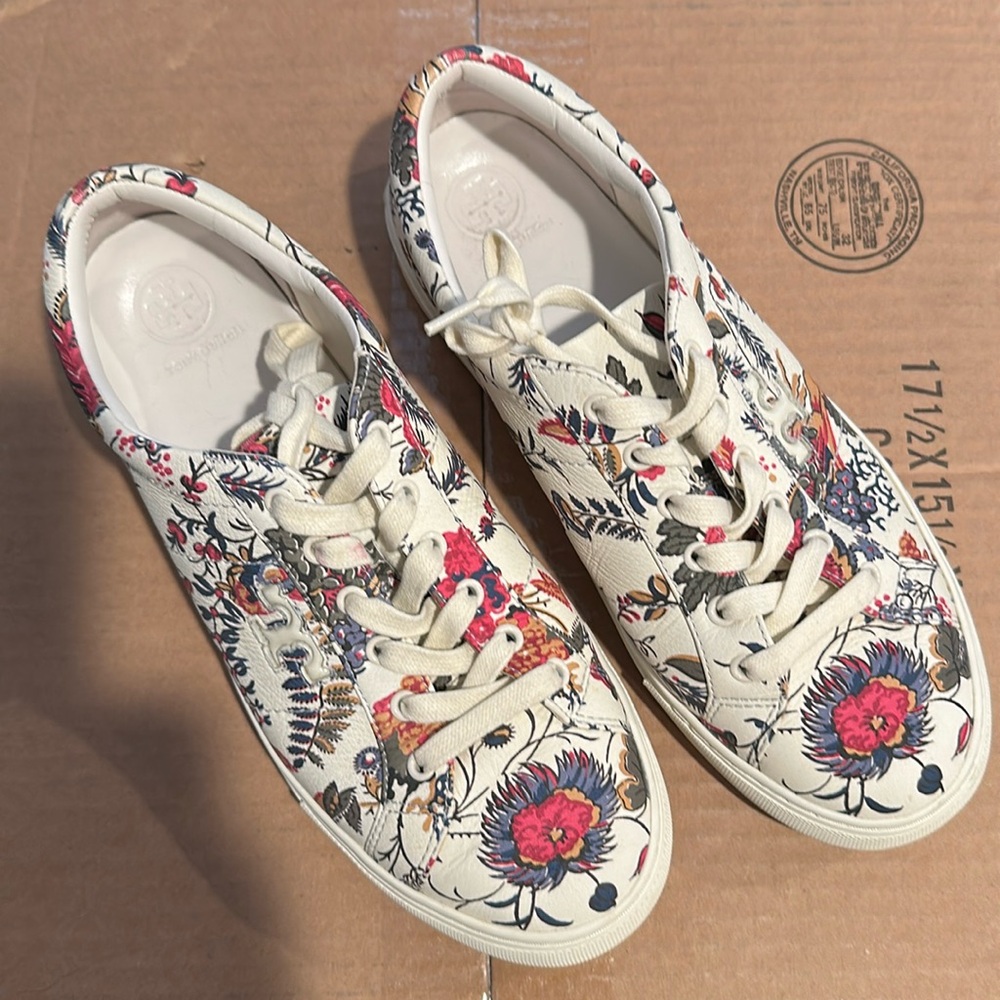 Tory Burch Amalia Spring Floral Sneakers 9.5 - Picture 13 of 13